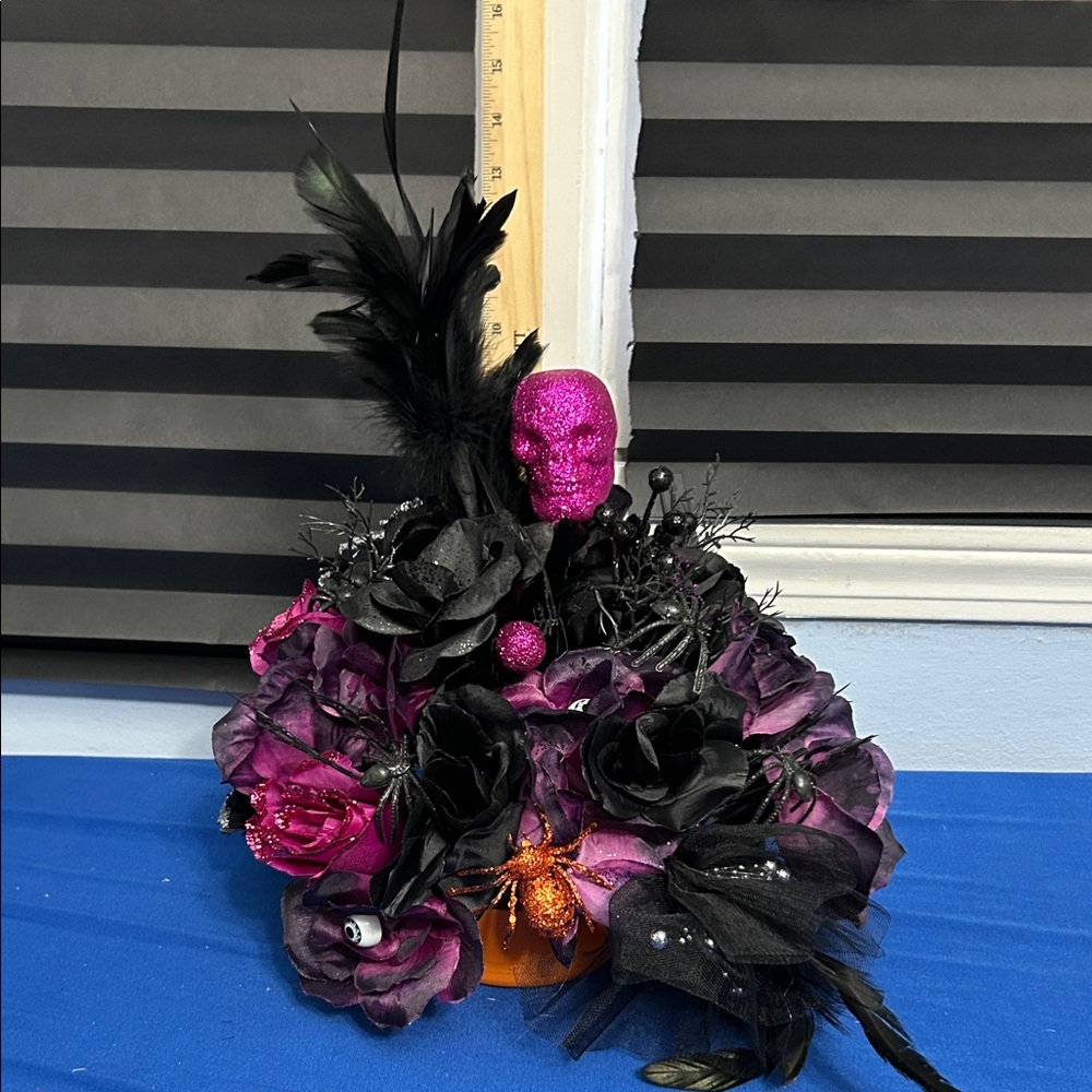 Black and Pink Halloween Floral Arrangement